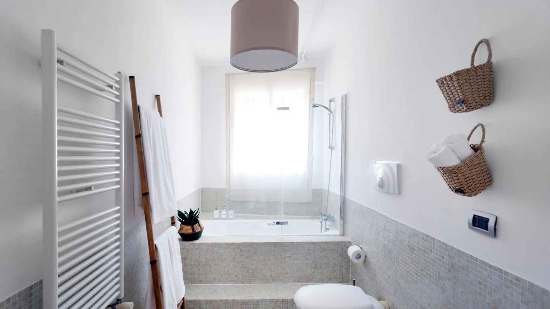 Vicolo Paterno Apartments Palermo Italië