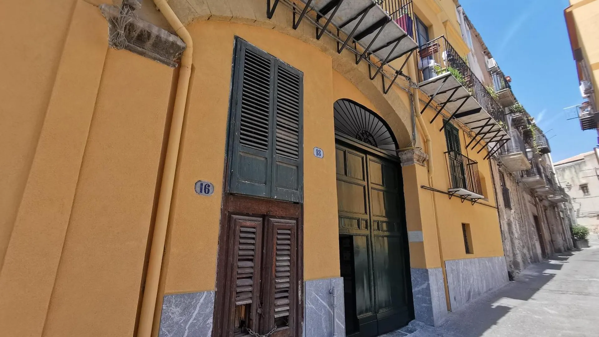 Vicolo Paterno Apartments Palermo